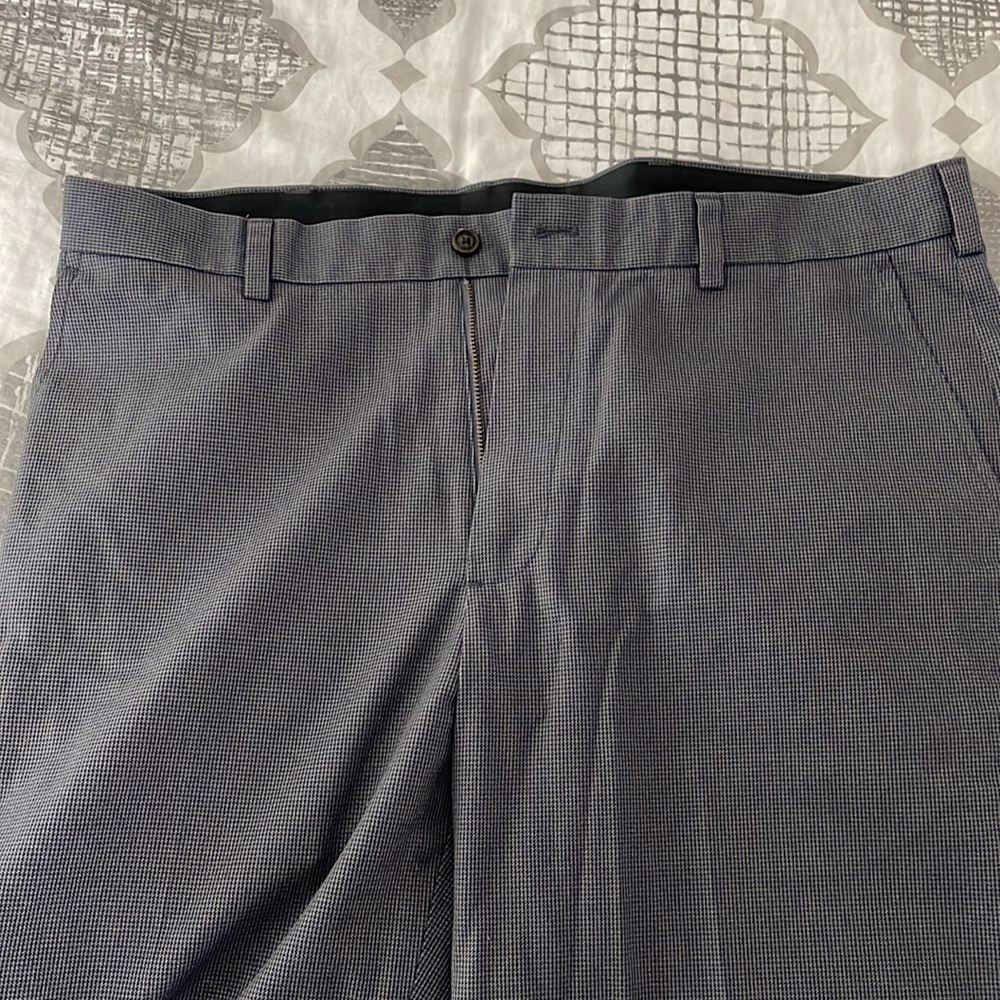 Brooks brothers men’s pants - Picture 2 of 3